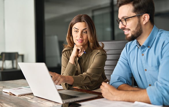 129877-Back-to-Business-2025-LP-Tile5-EssentialsofProjectManagement-586x370-F