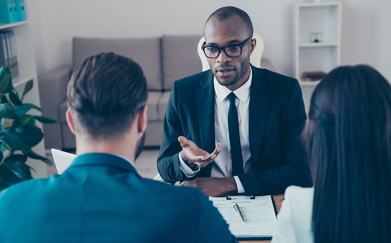 Leading with Emotional Intelligence in the Workplace Leading with Emotional Intelligence in the Workplace