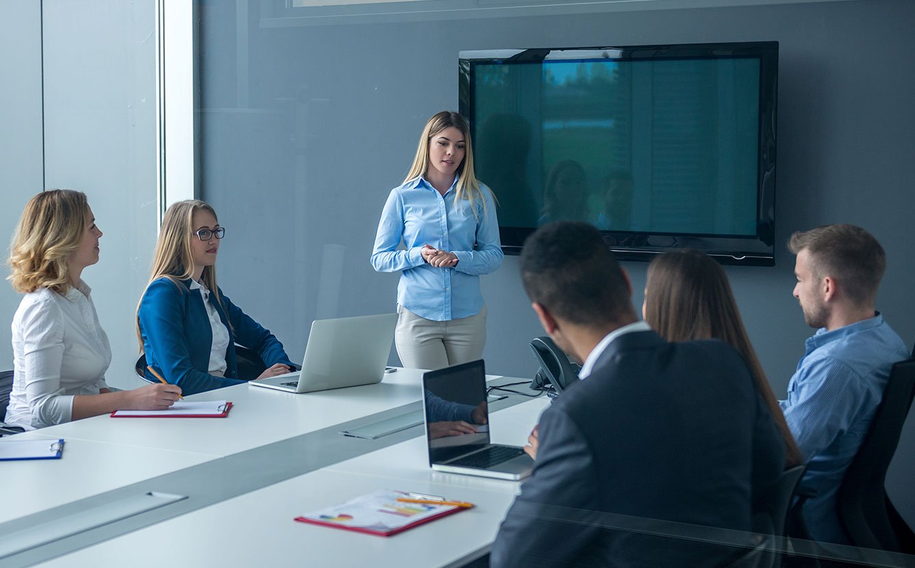 Key Presentation Skills: Balancing Verbal and Non-Verbal Messages Key Presentation Skills: Balancing Verbal and Non-Verbal Messages